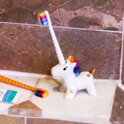 Porte brosse a dents et Brosse a dents - Unicornsmile