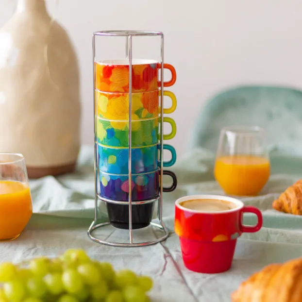 Tour de tasses cappucino - Cafe cino des artistes